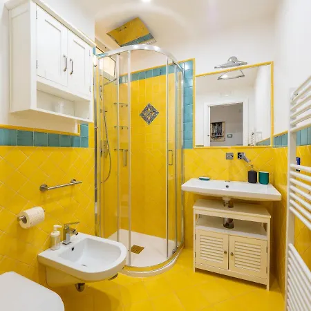 Artist House - De Vivo Realty