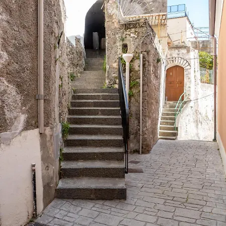 Дом отдыха Artist House - De Vivo Realty Позитано