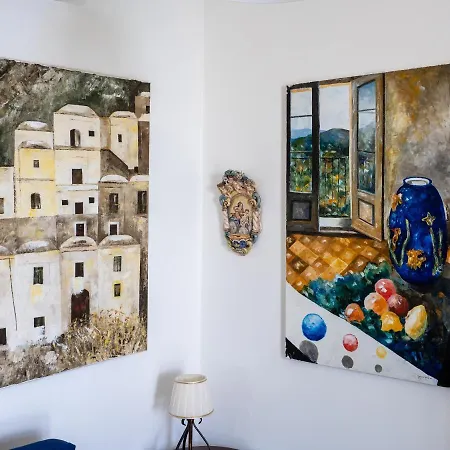 Artist House - De Vivo Realty Дом отдыха *